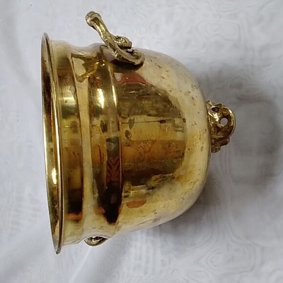 VTG, Small Brass Witch’s Cauldron Pot Tripod Spellmaking Tool Antique Tone Gold - Picture 7 of 11